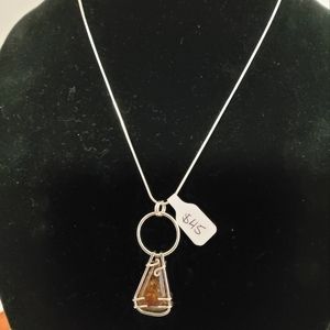 🇨🇦Artisan sterling silver triangle necklace